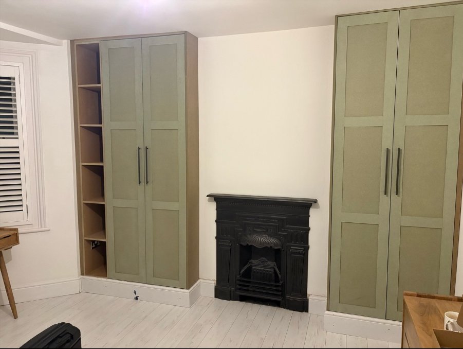 Handmade fitted wardrobes