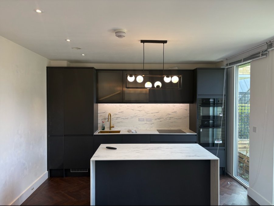 Fitted kitchen